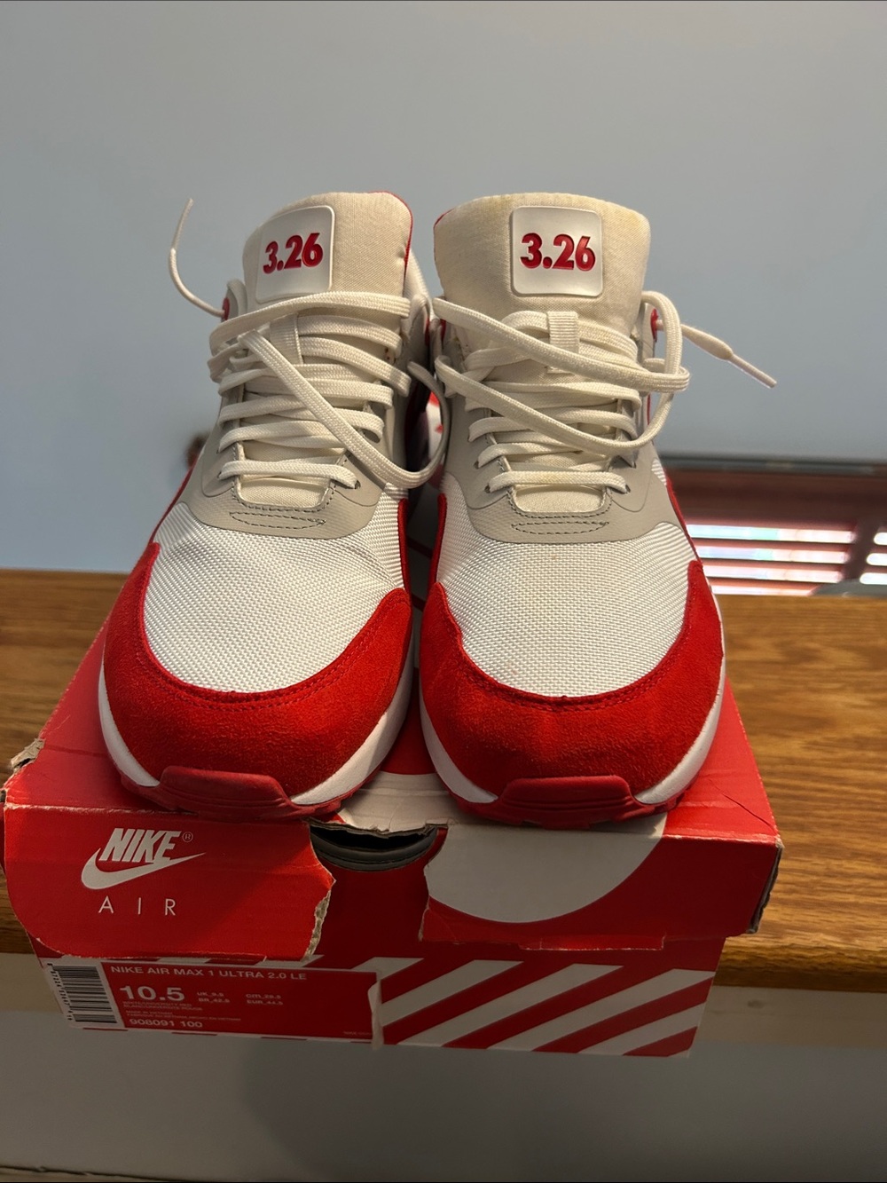 Nike men’s White and Red 3.26 Accent Sneakers